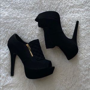 Qupid Black Heels